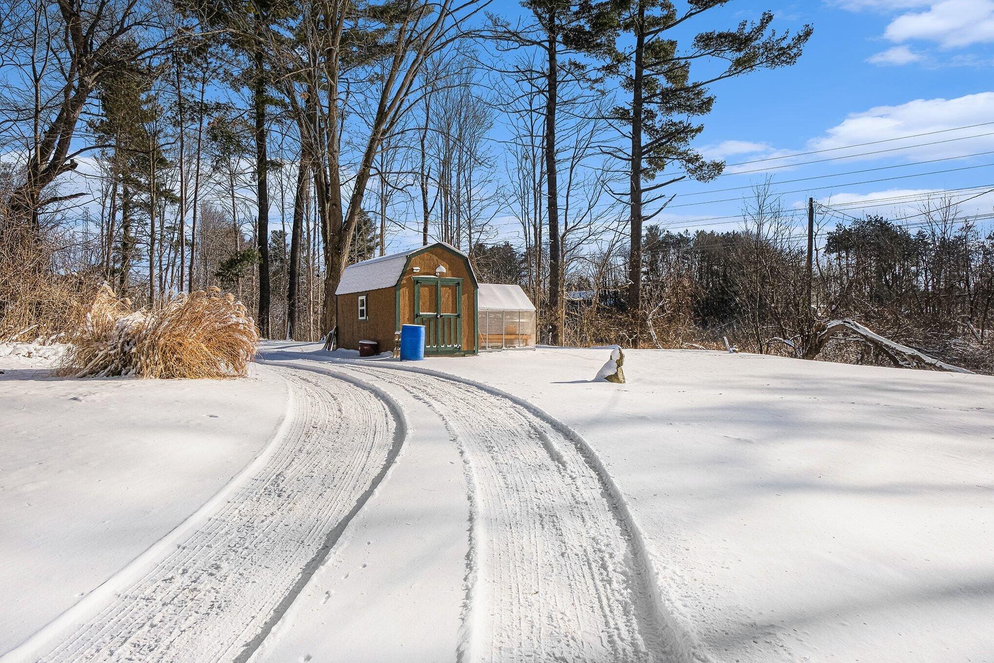 5990 Plymouth Road Ann Arbor, MI 48105 - Photo 24 of 28 024_file_9651