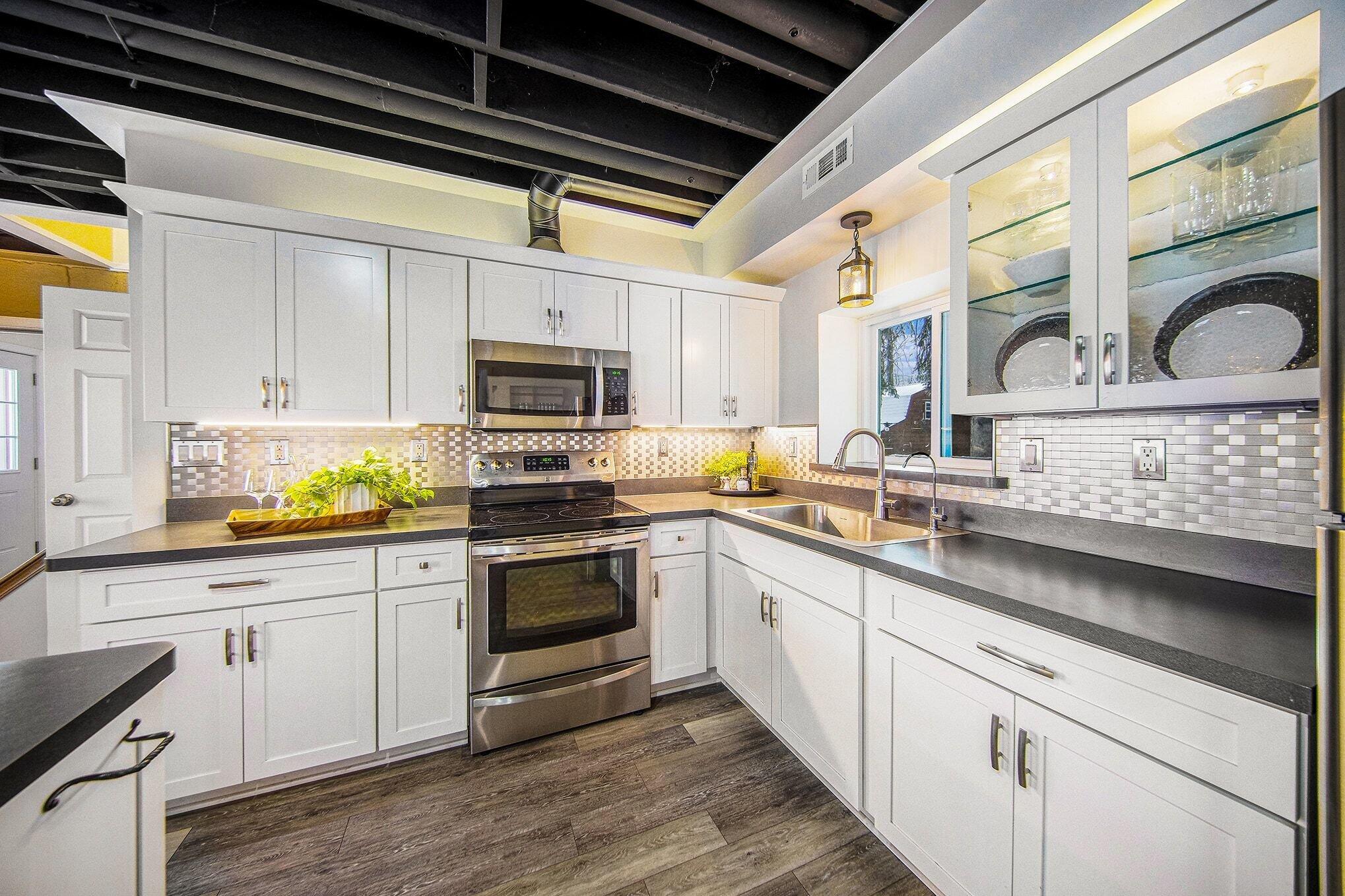 5990 Plymouth Road Ann Arbor, MI 48105 - Photo 3 of 28 006_file_5432