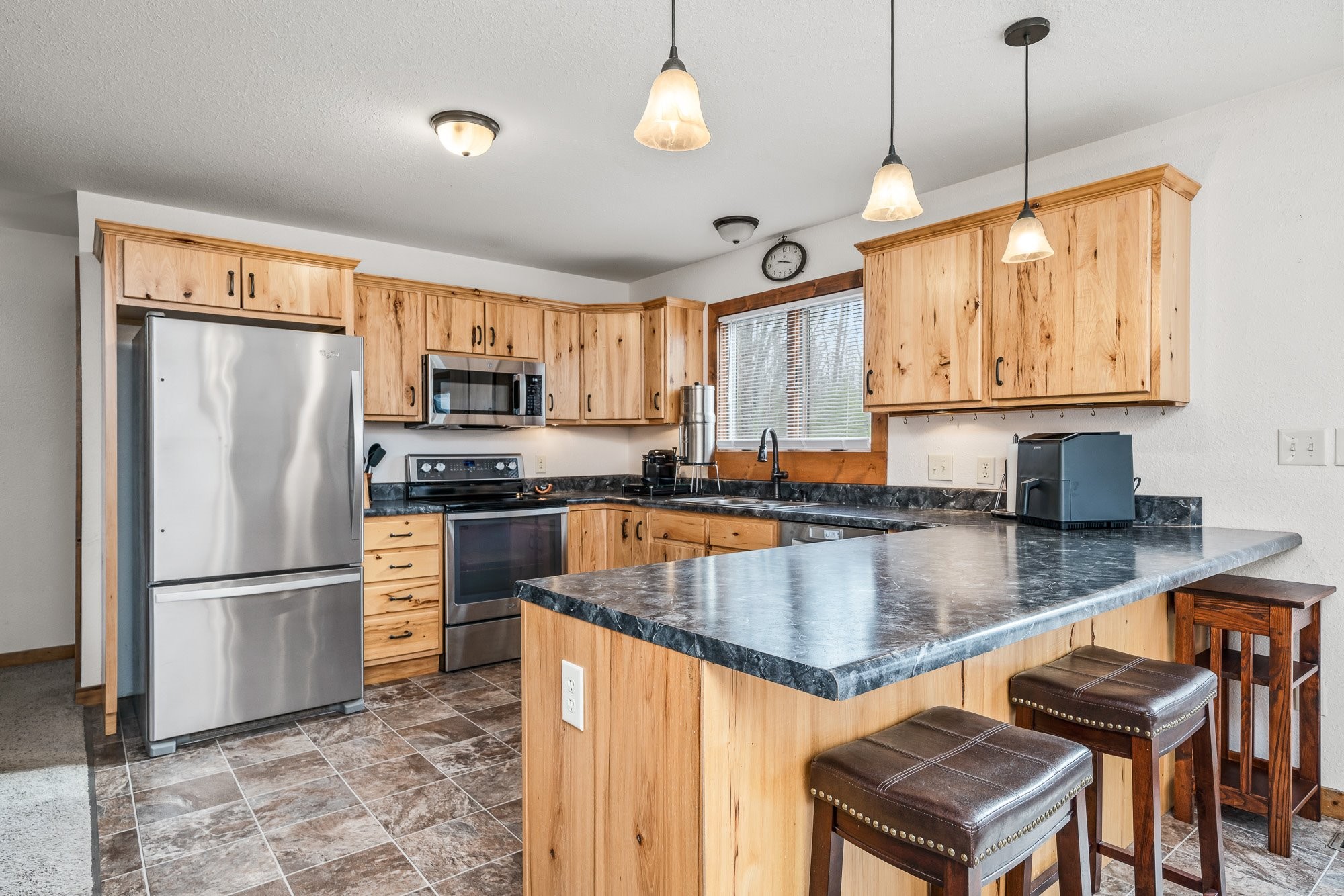 311 Cade Road Monterey, TN 38574 - Photo 4 of 33 Gallery Image 4