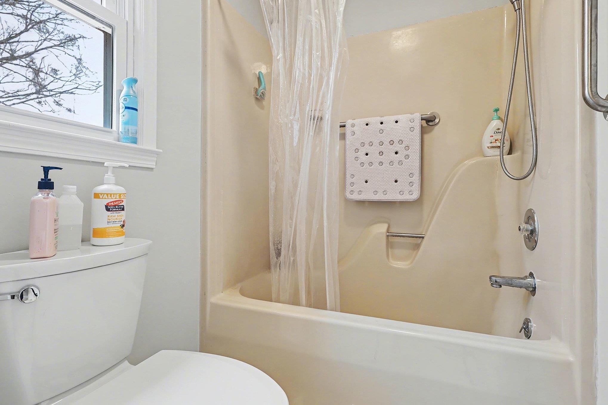 1514 Clement Road Greer, SC 29650 - Photo 18 of 38