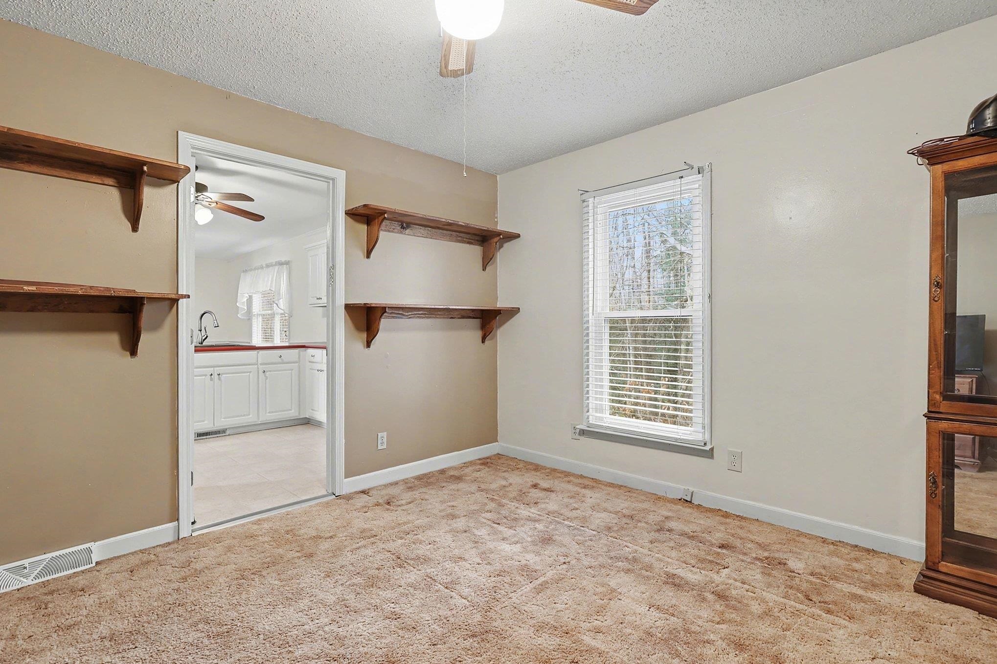 1514 Clement Road Greer, SC 29650 - Photo 20 of 38