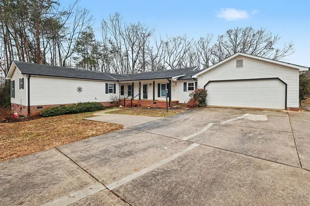 $550,000 | 1514 Clement Road, Greer, SC 29650