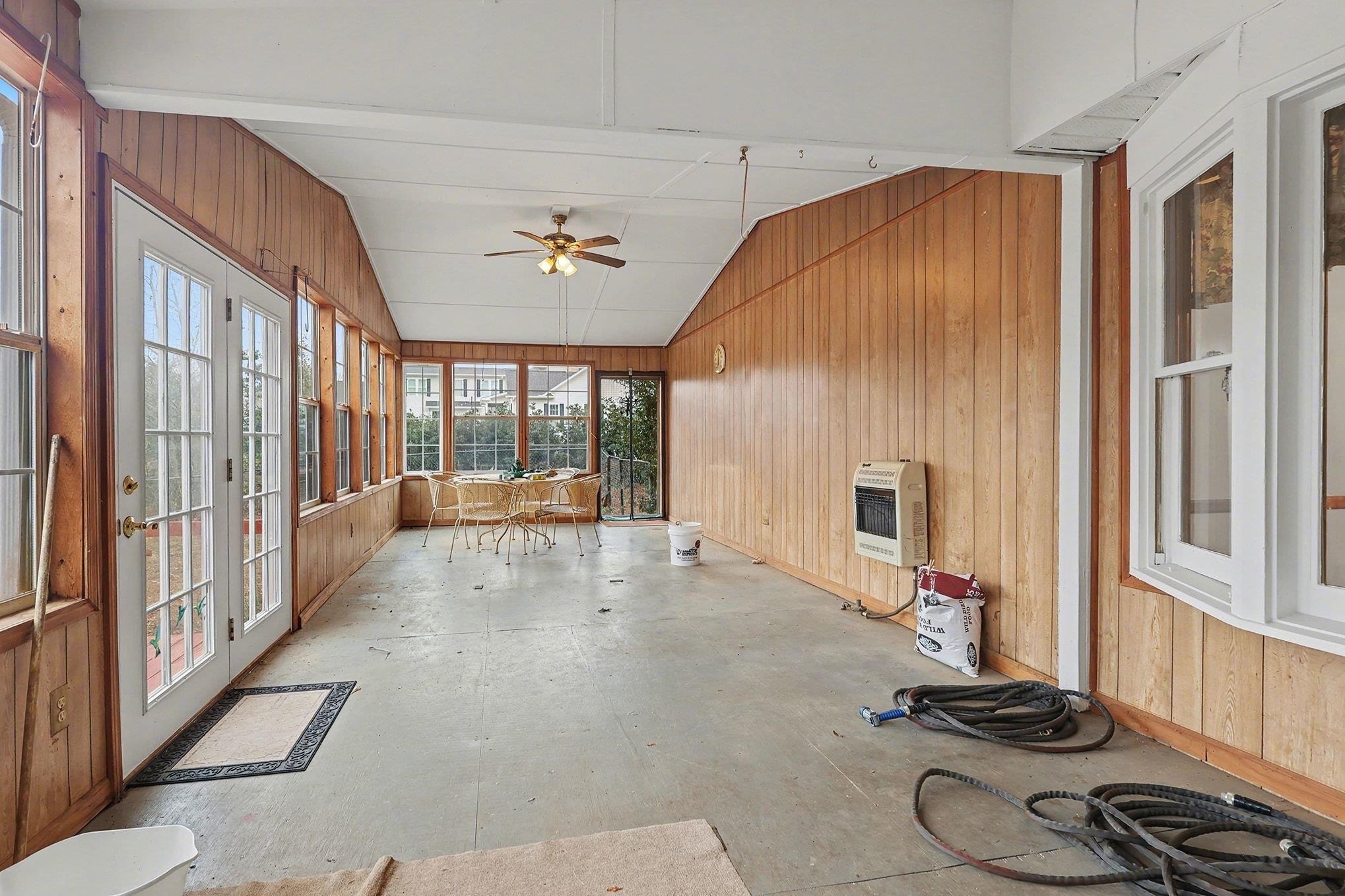 1514 Clement Road Greer, SC 29650 - Photo 7 of 38