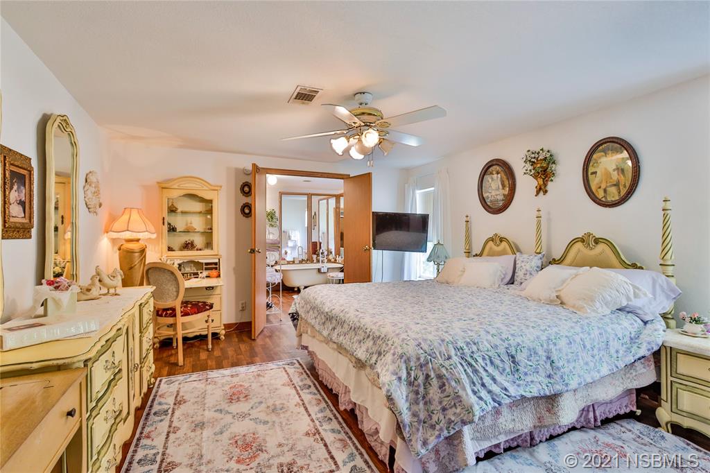 4460 Beacon Light Road Edgewater, FL 32141 - Photo 21 of 49 Gallery Image 21