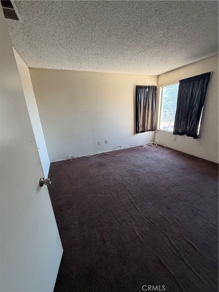 24677 Rugby Lane Moreno Valley, CA 92551 - Photo 15 of 43 Master bedroom - upstairs