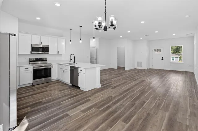 $2,100 | 9066 North Akola Way, Citrus Springs, FL 34434