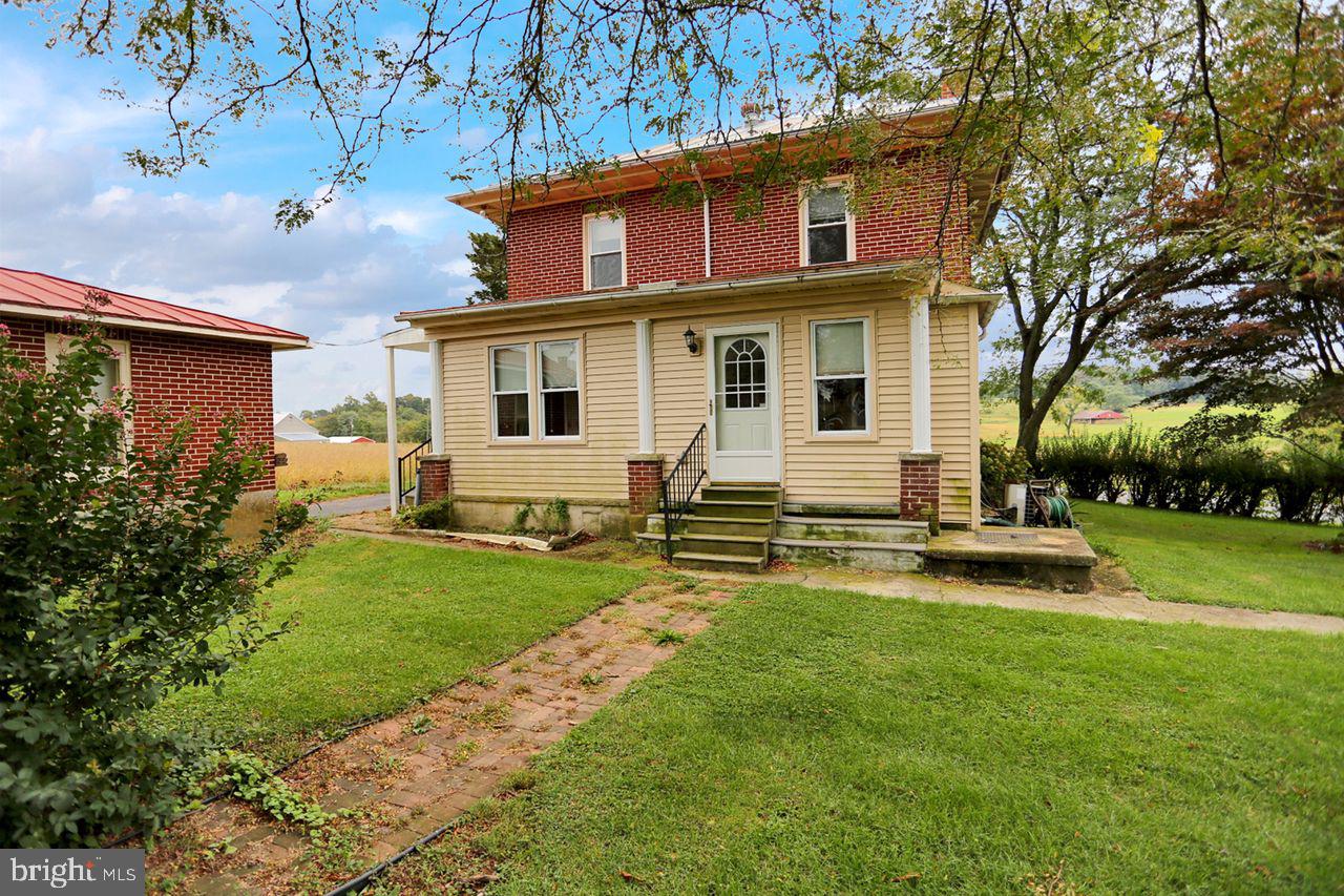 115 Goose Lane Reading, PA 19608 - Photo 7 of 32 Gallery Image 7