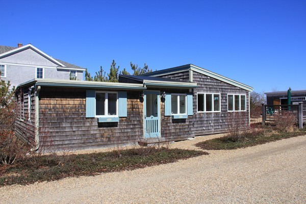 4 Pebble Path Gloucester, MA 01930 - Photo 2 of 17