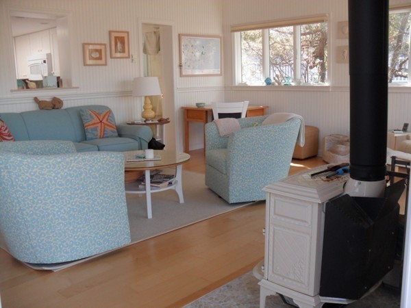 4 Pebble Path Gloucester, MA 01930 - Photo 6 of 17