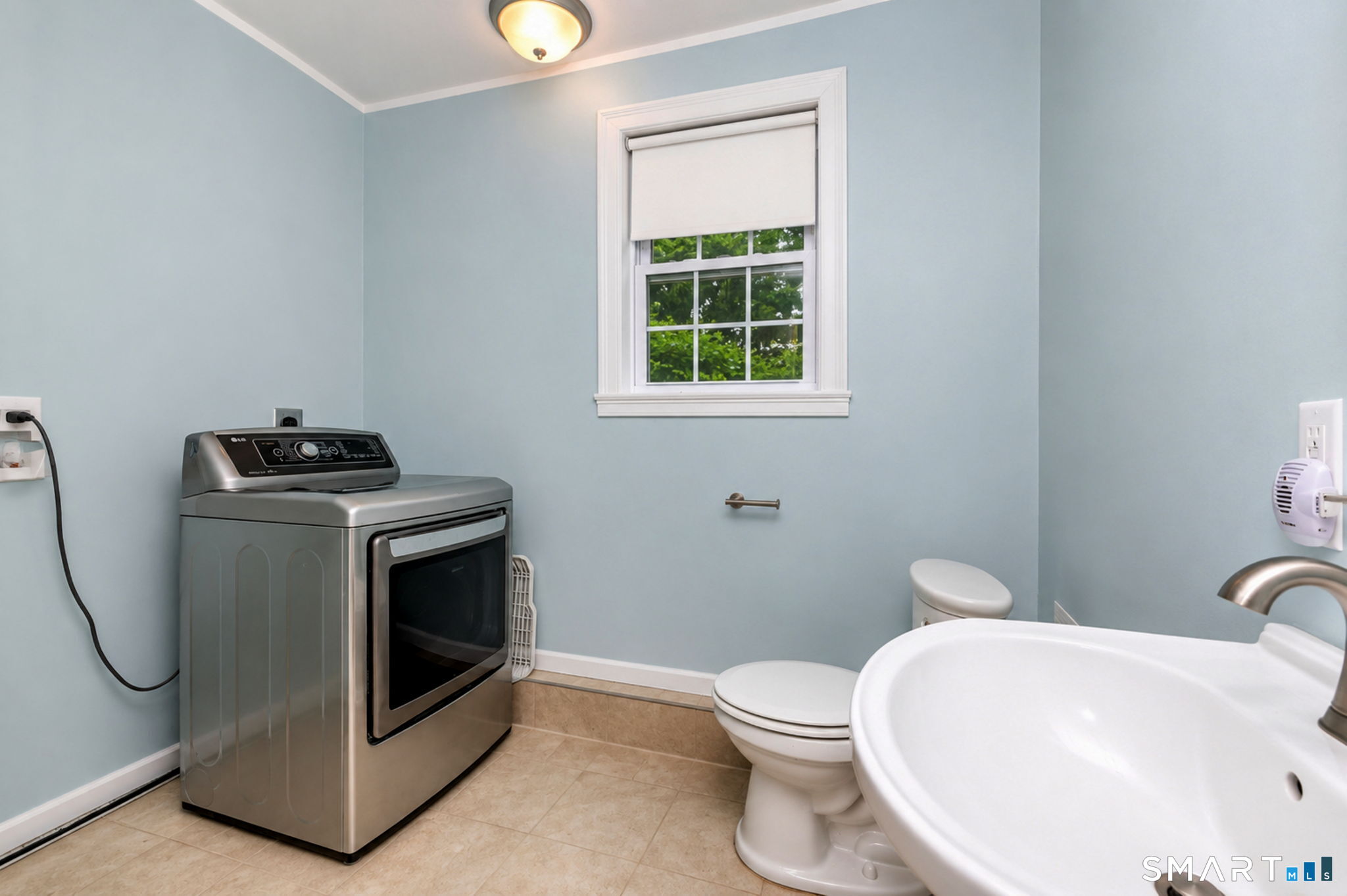 55 Allen Street New Britain, CT 06053 - Photo 34 of 39