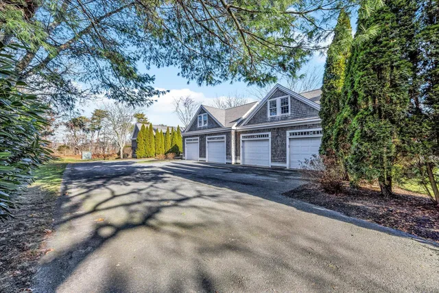 $1,295,000 | 5 Ridge Cove Lane, Unit 5, Chatham, MA 02633