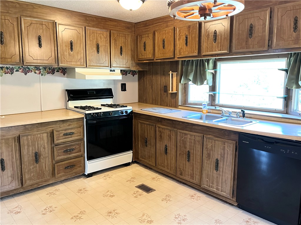 2513 Stannards Road Wellsville, NY 14895 - Photo 7 of 46