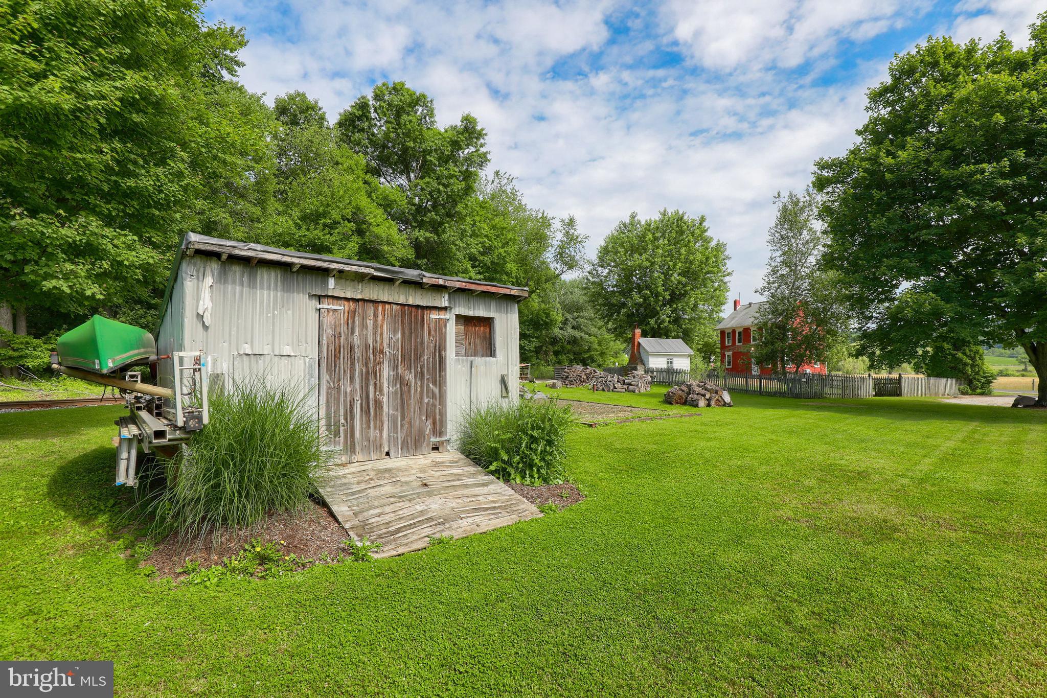 7169 Intersection Road Glen Rock, PA 17327 - Photo 26 of 27 Gallery Image 26