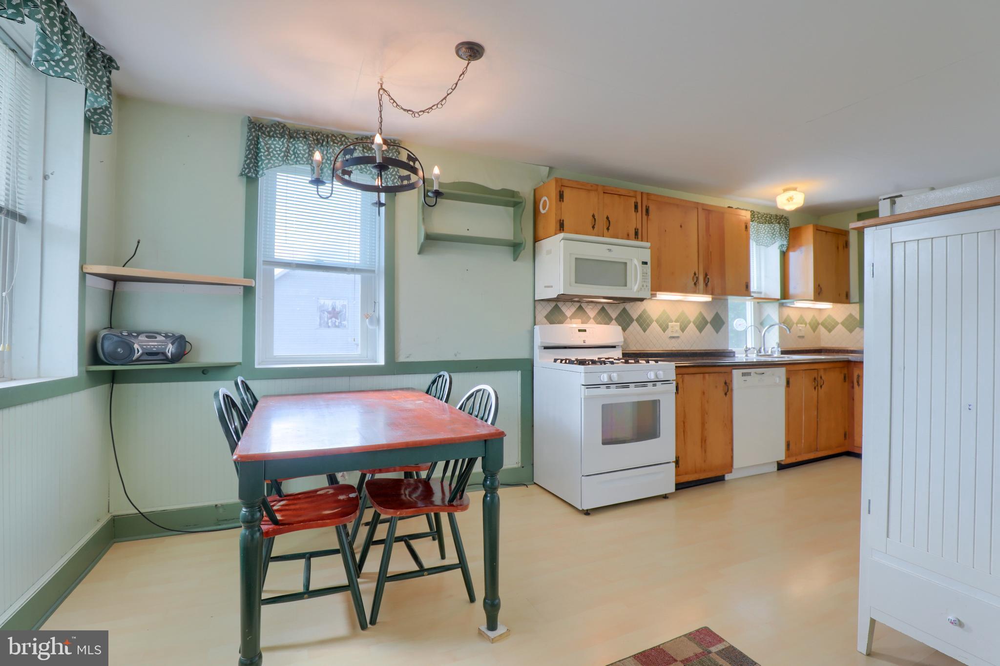 7169 Intersection Road Glen Rock, PA 17327 - Photo 10 of 27 Gallery Image 10