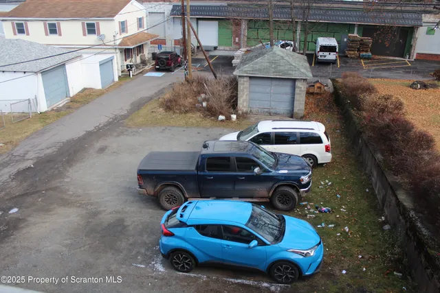 a car parked in front of a building