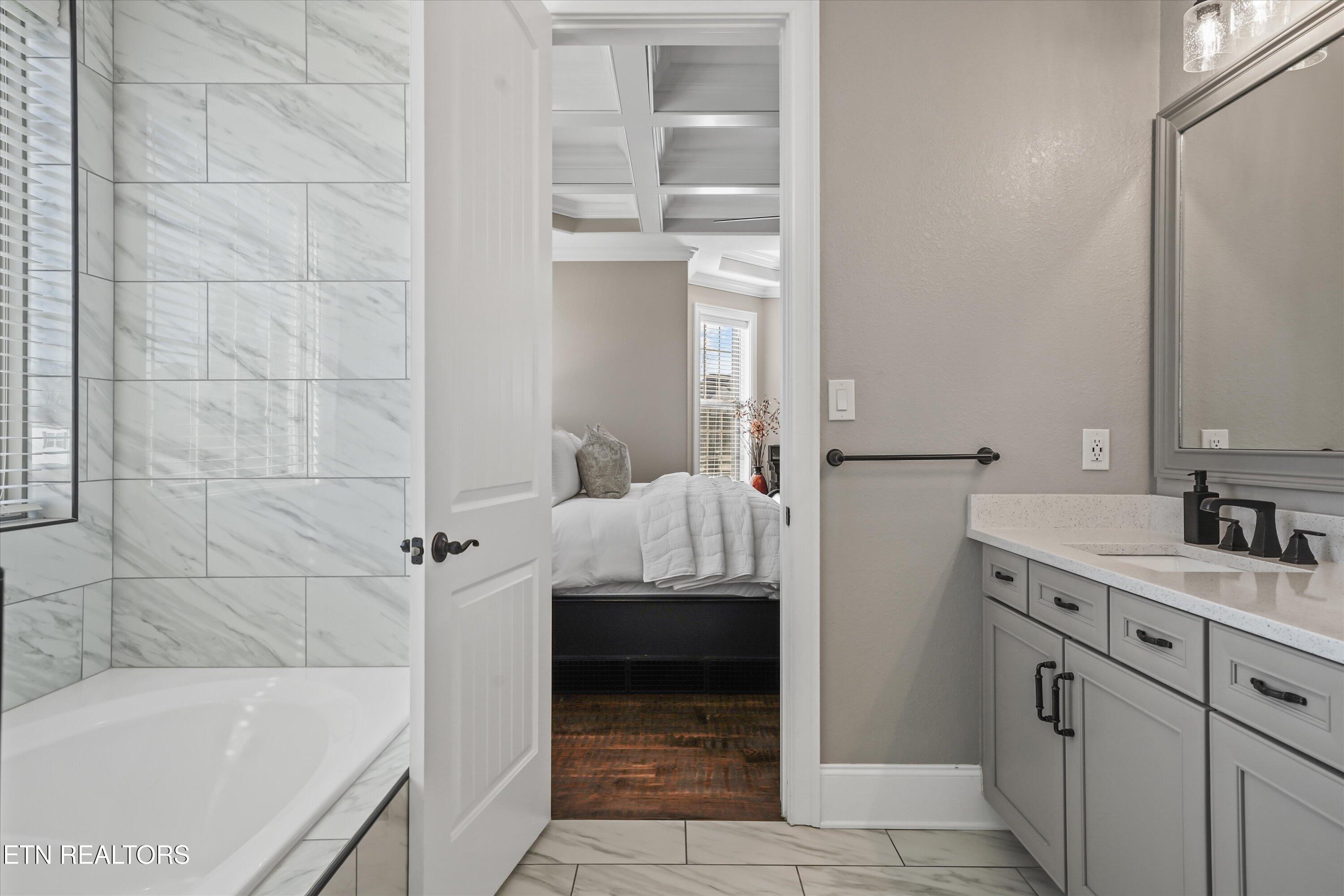 1807 Thompson Road Knoxville, TN 37932 - Photo 38 of 60 49-1807 Thompson Rd 43