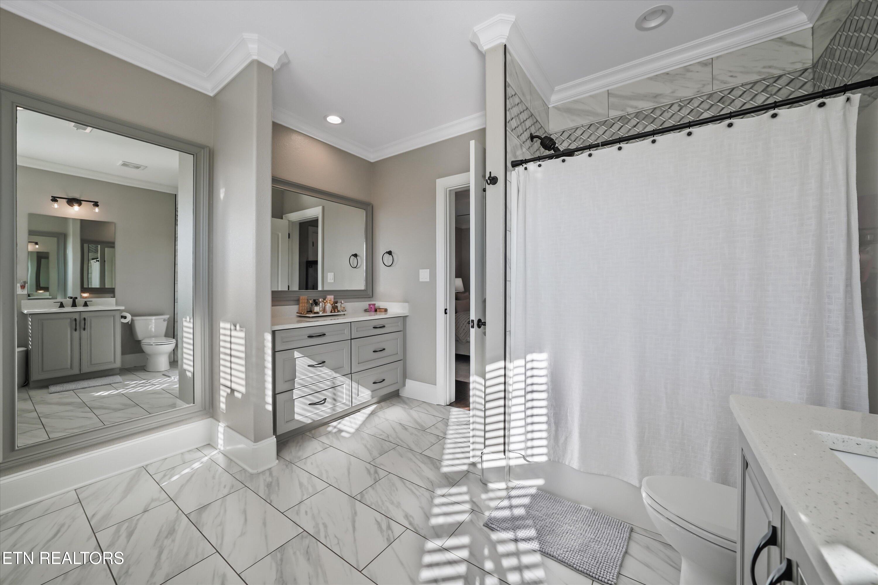 1807 Thompson Road Knoxville, TN 37932 - Photo 51 of 60 42-1807 Thompson Rd 36