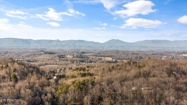 $995,000 | 1807 Thompson Road, Knoxville, TN 37932