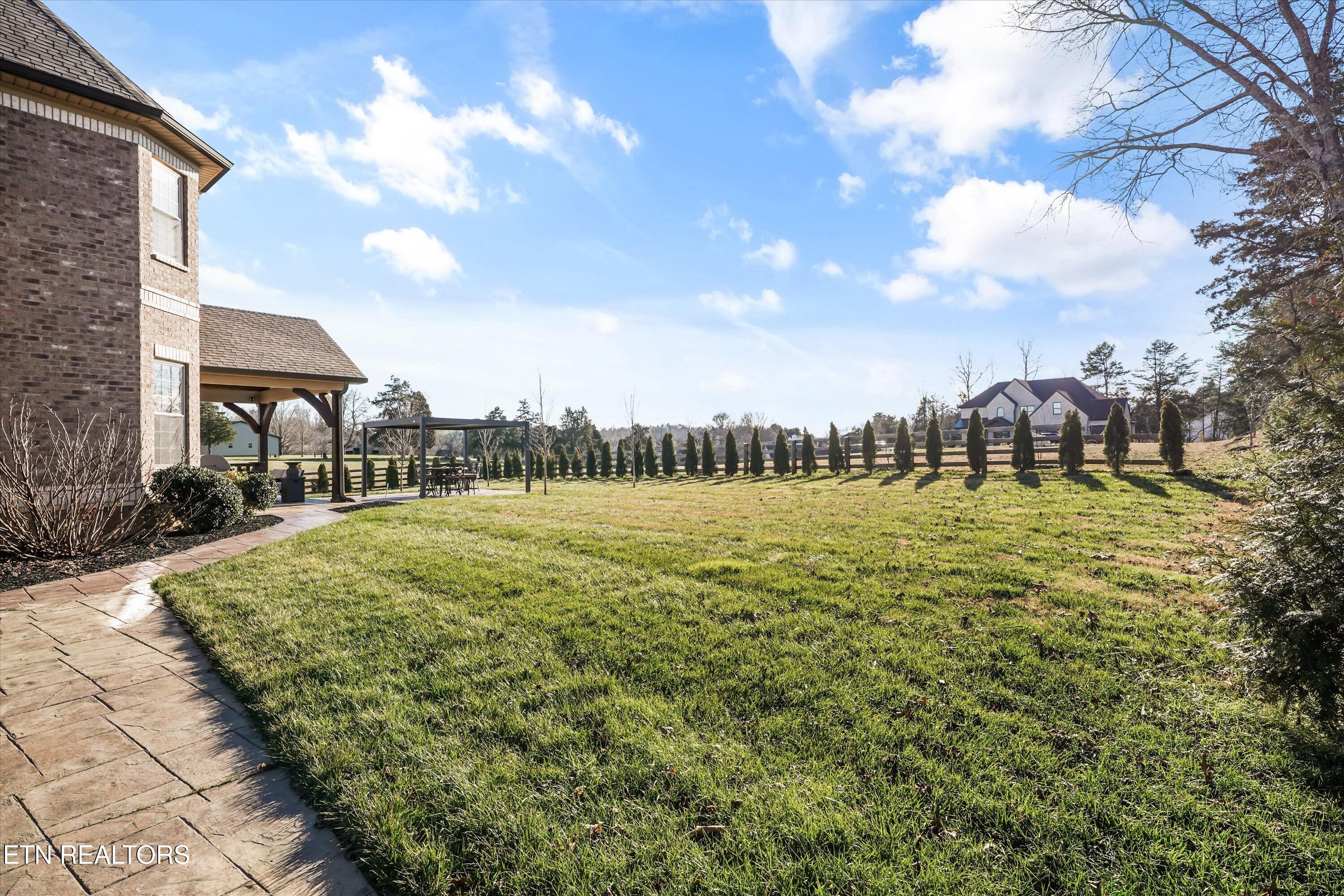 1807 Thompson Road Knoxville, TN 37932 - Photo 10 of 60 58-1807 Thompson Rd 53