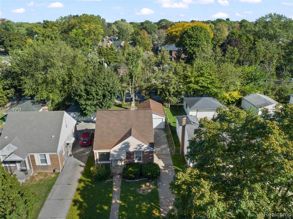 3309 Dallas Street Dearborn, MI 48124 - Photo 3 of 34