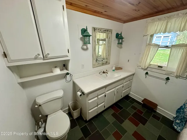 $352,500 | 1033 Sugar Hollow Road, Tunkhannock, PA 18657