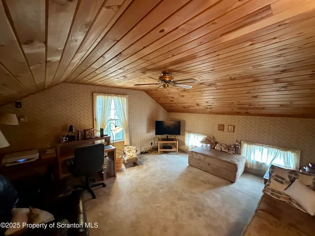 $352,500 | 1033 Sugar Hollow Road, Tunkhannock, PA 18657