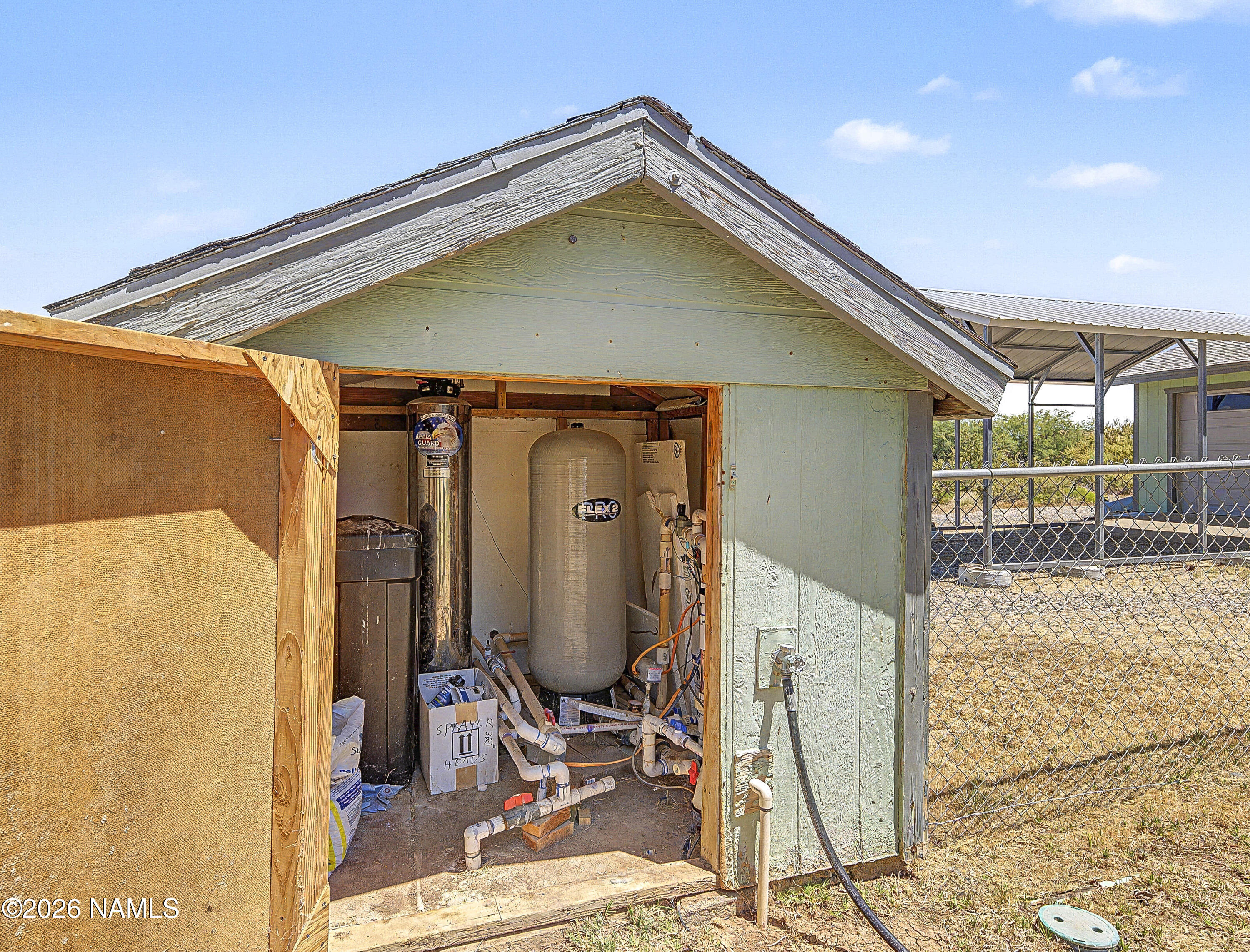 633 Oasis Road Camp Verde, AZ 86322 - Photo 39 of 47 Well House