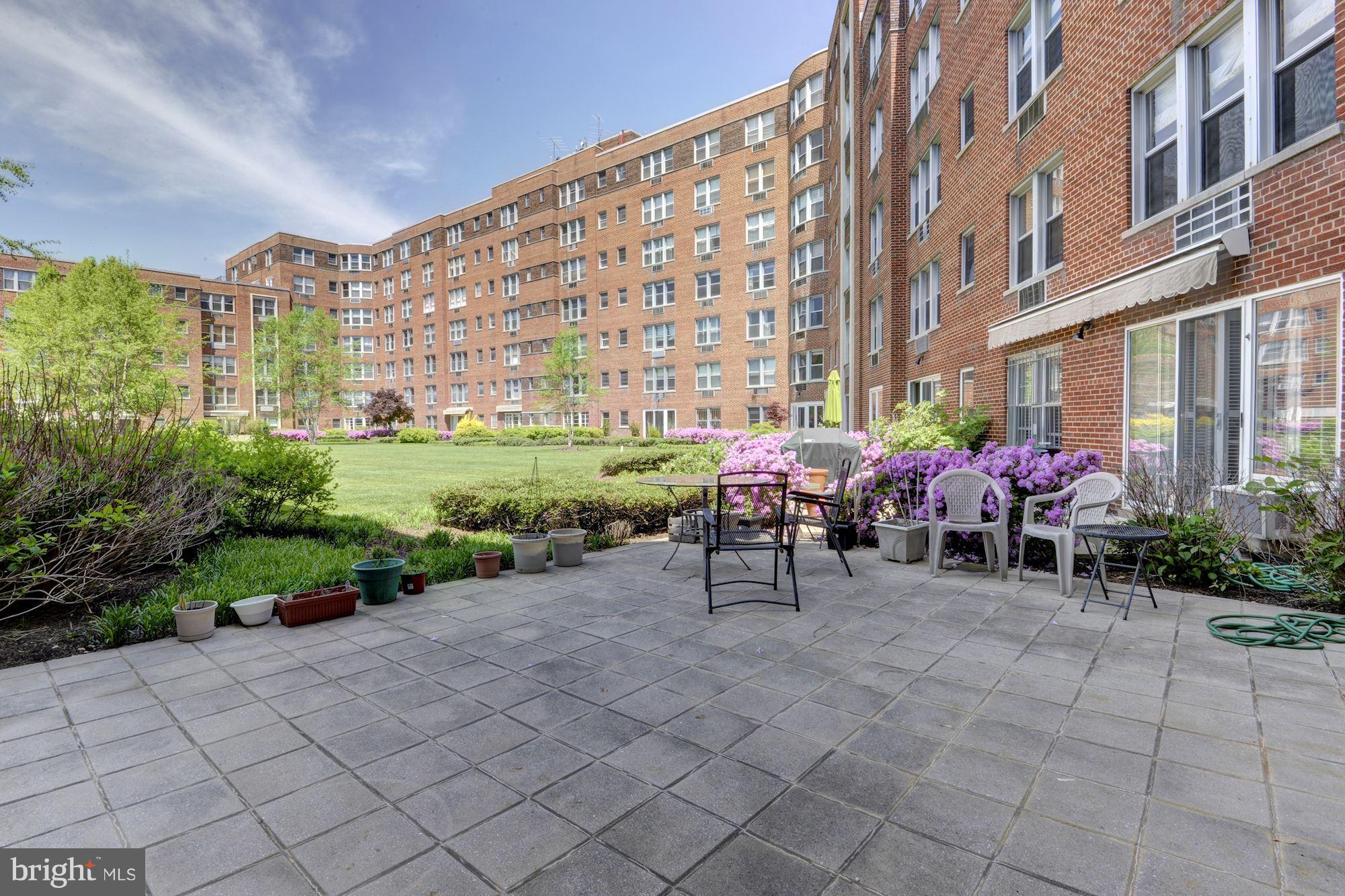 2500 Q Street Northwest, Unit 430 Washington, DC 20007 - Photo 19 of 24 Court yard
