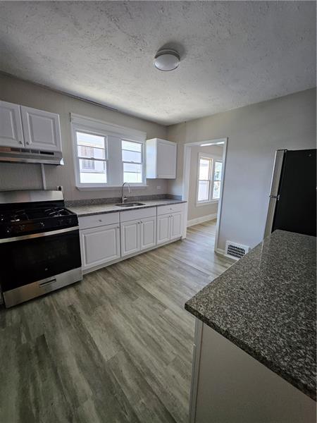 2337 Sheffield Road Aliquippa, PA 15001 - Photo 8 of 25 Gallery Image 8