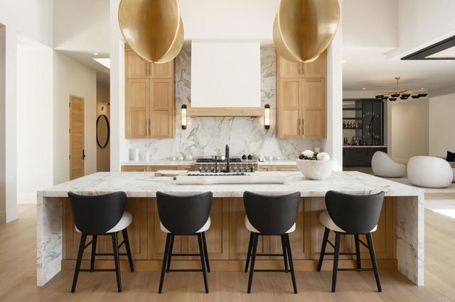 $23,750,000 | 16345 Los Arboles, Rancho Santa Fe, CA 92067