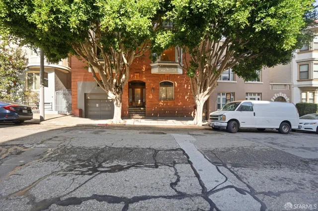 $2,195,000 | 1760 Pacific Avenue, Unit 4, San Francisco, CA 94109