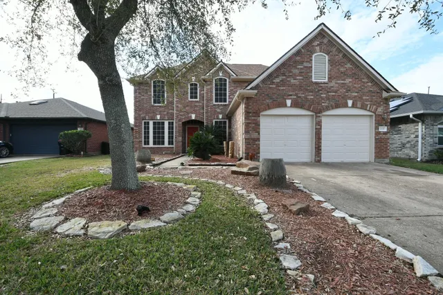 $340,000 | 4610 Nealwood Court, Fresno, TX 77545