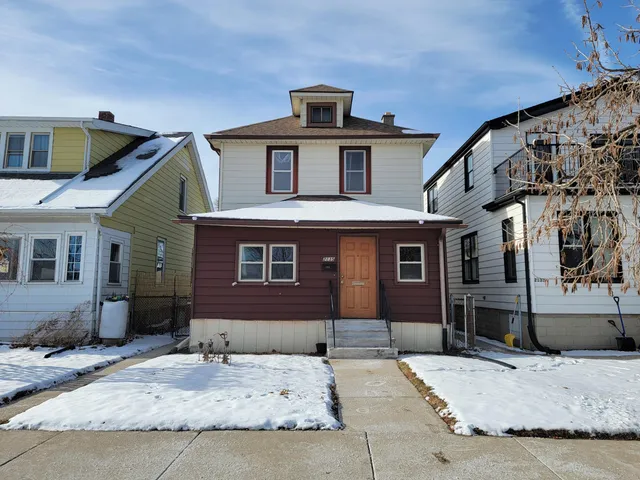 $225,000 | 2135 South 74th Street, West Allis, WI 53219