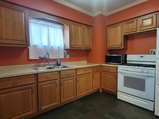 $225,000 | 2135 South 74th Street, West Allis, WI 53219