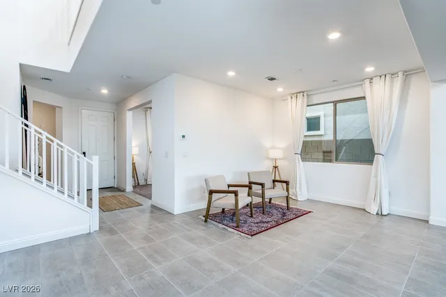 $3,500 | 6504 Castalnova Bnd Drive, Las Vegas, NV 89166