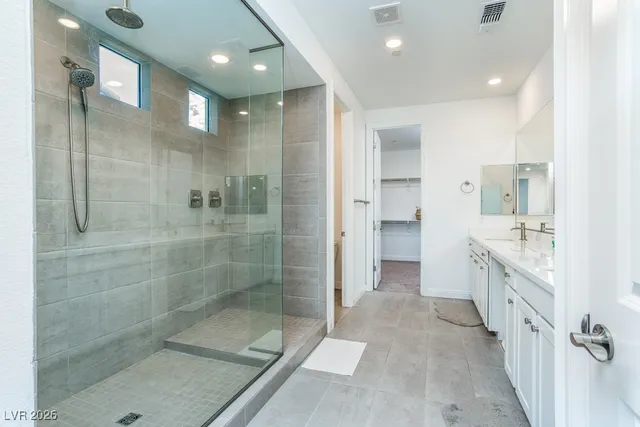 $3,500 | 6504 Castalnova Bnd Drive, Las Vegas, NV 89166