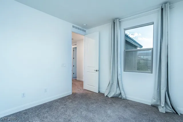 $3,500 | 6504 Castalnova Bnd Drive, Las Vegas, NV 89166