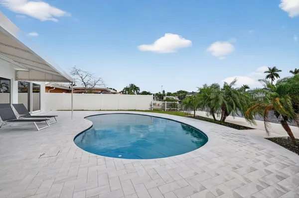 $9,750 | 2720 Northeast 59th Street, Fort Lauderdale, FL 33308