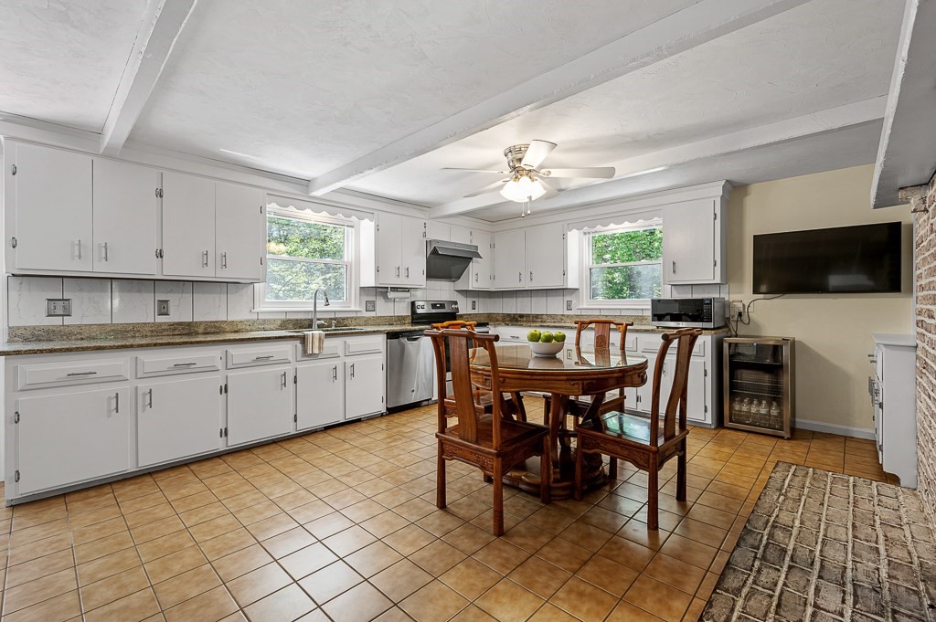 9 Olde Meetinghouse Road Westborough, MA 01581 - Photo 14 of 42