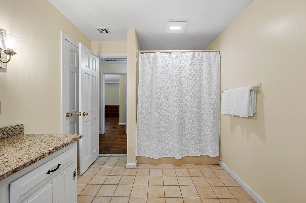 9 Olde Meetinghouse Road Westborough, MA 01581 - Photo 21 of 42