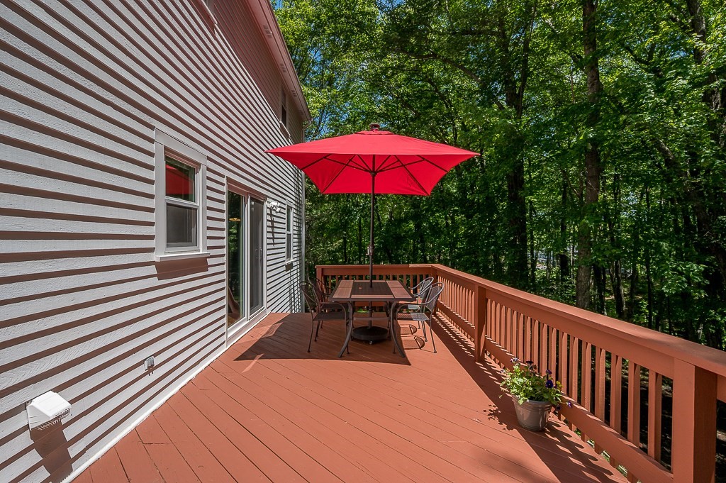 9 Olde Meetinghouse Road Westborough, MA 01581 - Photo 38 of 42