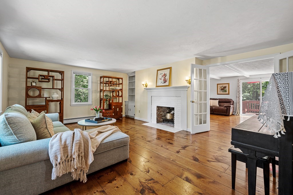 9 Olde Meetinghouse Road Westborough, MA 01581 - Photo 8 of 42
