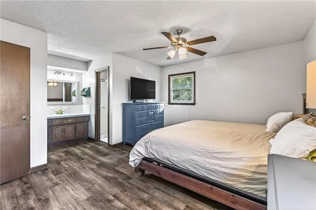 $359,000 | 7407 North Granby Avenue, Kansas City, MO 64151