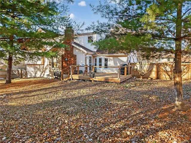 $359,000 | 7407 North Granby Avenue, Kansas City, MO 64151