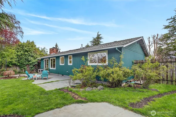 $600,000 | 927 South 240th Place, Des Moines, WA 98198