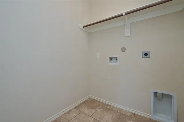 $2,099 | 12947 Taper Reach Drive, Tomball, TX 77377