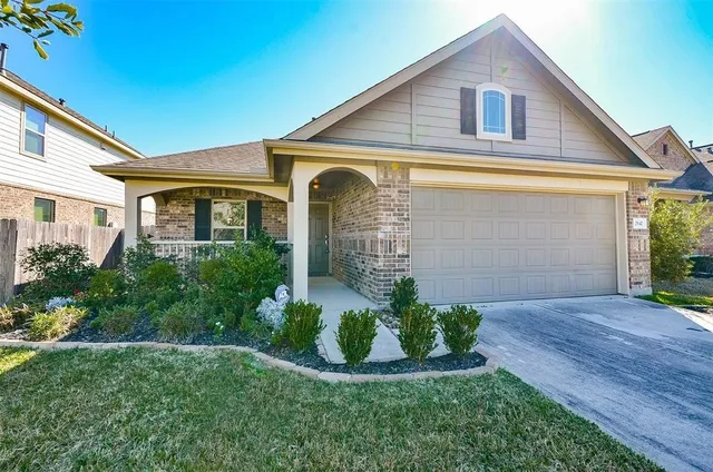 $2,099 | 12947 Taper Reach Drive, Tomball, TX 77377