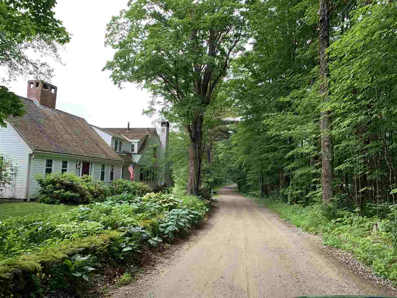 19 Flagg Road Hollis, NH 03049 - Photo 2 of 7