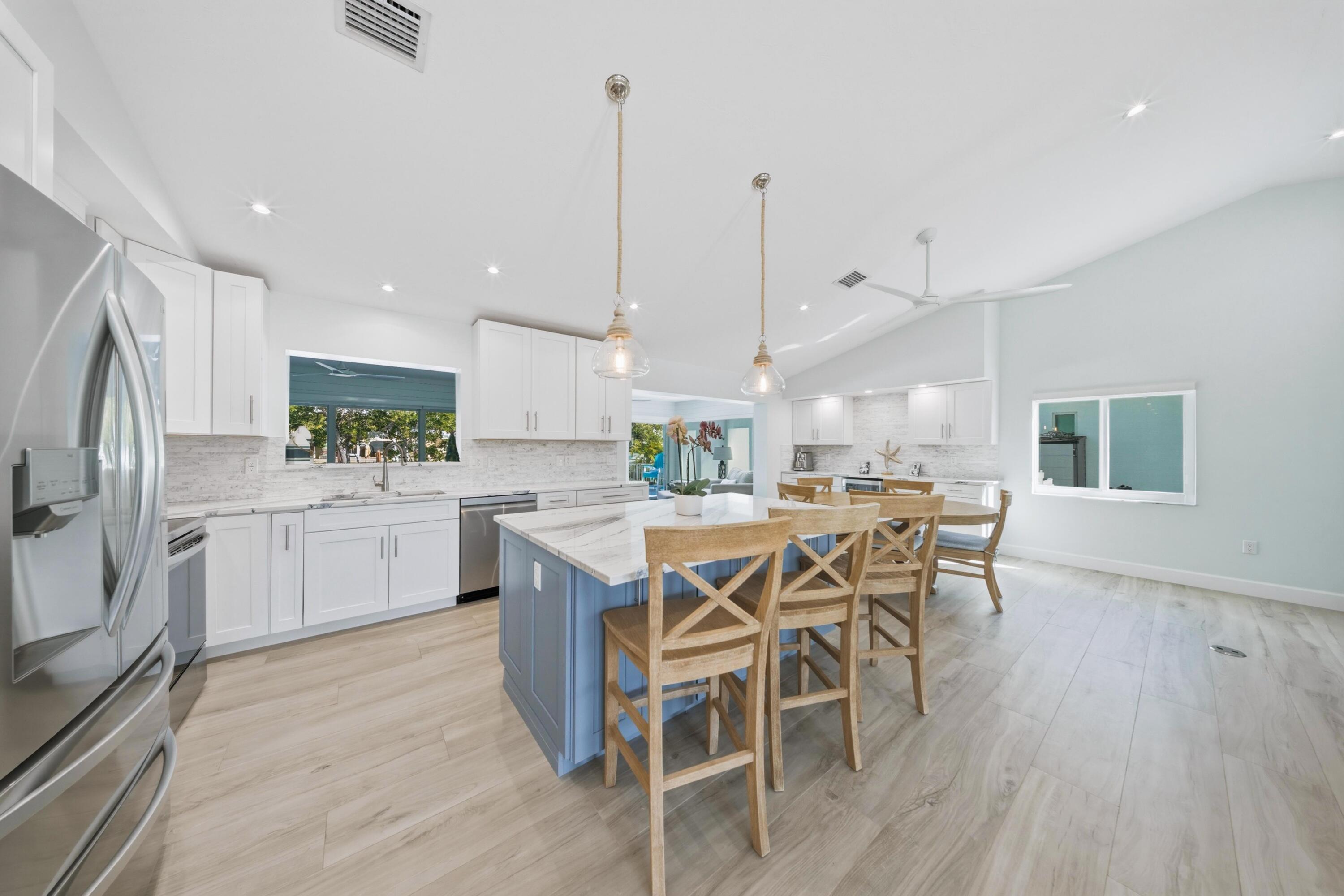 230 13th Street Key Colony Beach, FL 33051 - Photo 18 of 71 DSC09235