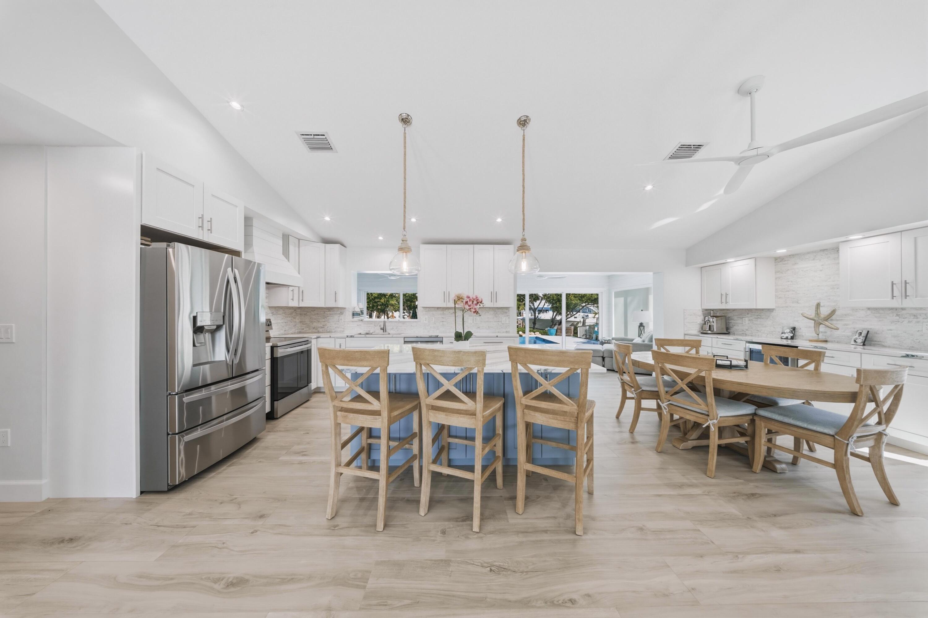 230 13th Street Key Colony Beach, FL 33051 - Photo 19 of 71 DSC09240